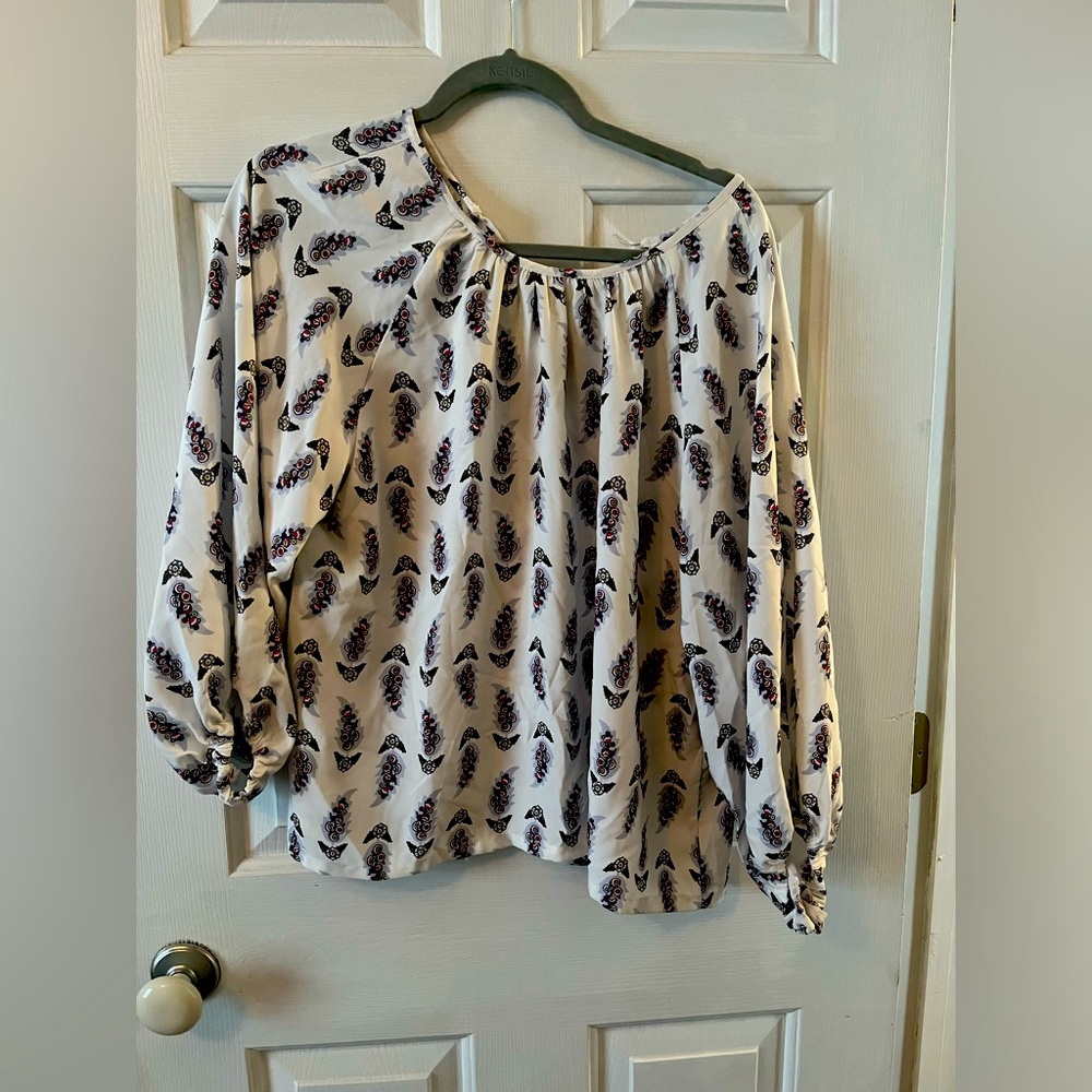 Size medium Loft blouse